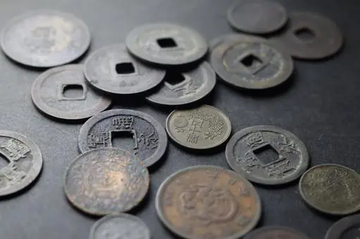硬貨（古銭）の正しい洗浄方法は？注意点や買取方法についても