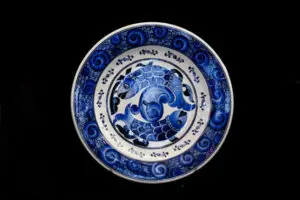 古伊万里の買取価格は高い？偽物の見分け方や高く売れる種類など