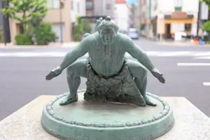 ブロンズ像の価値はどれくらい？買取相場の決まり方や高く売る方法を