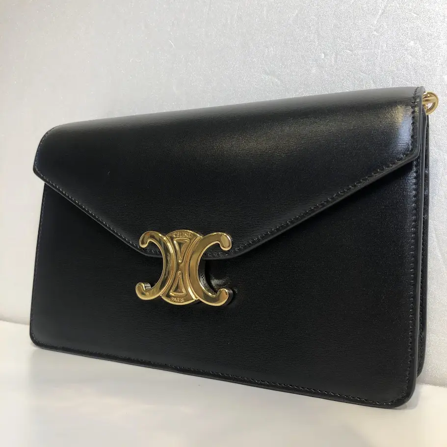 お気に入り♪◇マーゴ CHAIN WALLET◇CELINE CELINE チェーンウォレット マーゴ / ブラック (CELINE