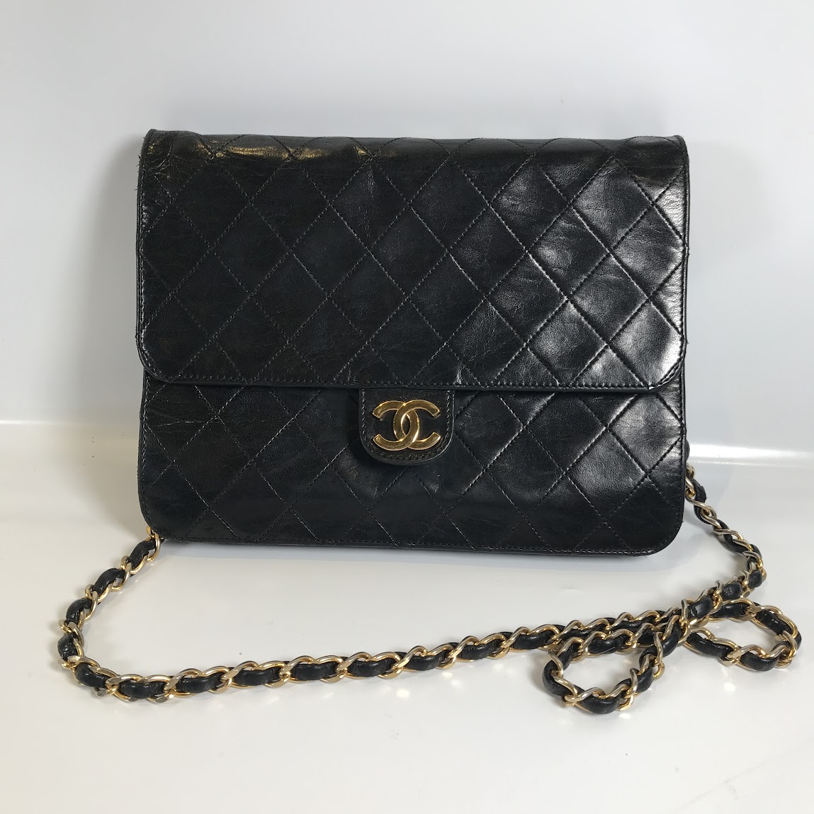 シャネル マトラッセ チェーンショルダー バッグ