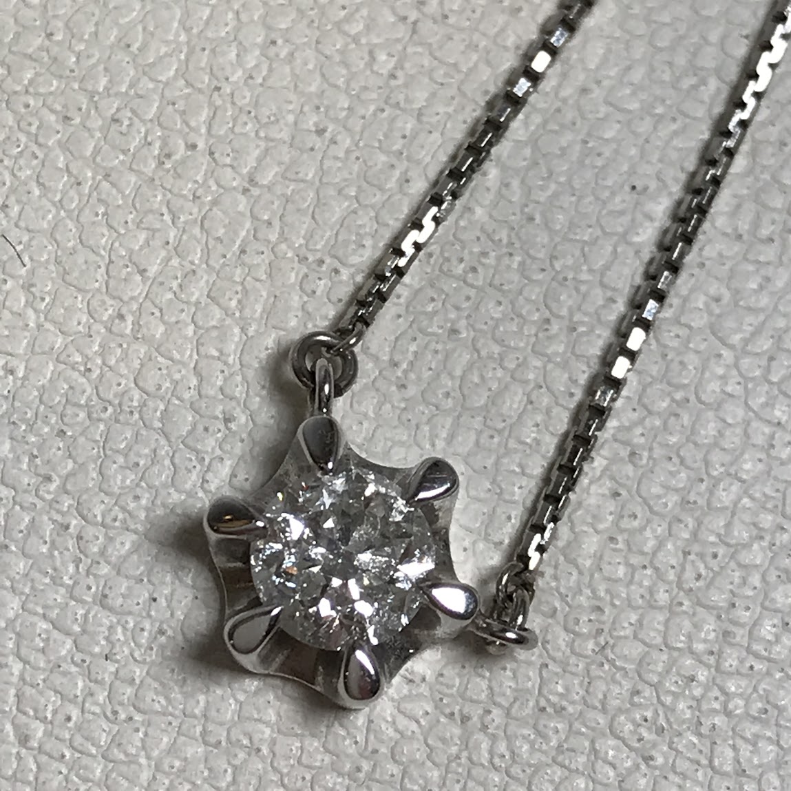Pt850 ダイヤモンドネックレス 0.61ct