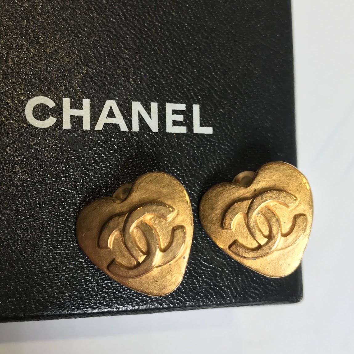 シャネル ハートイヤリング