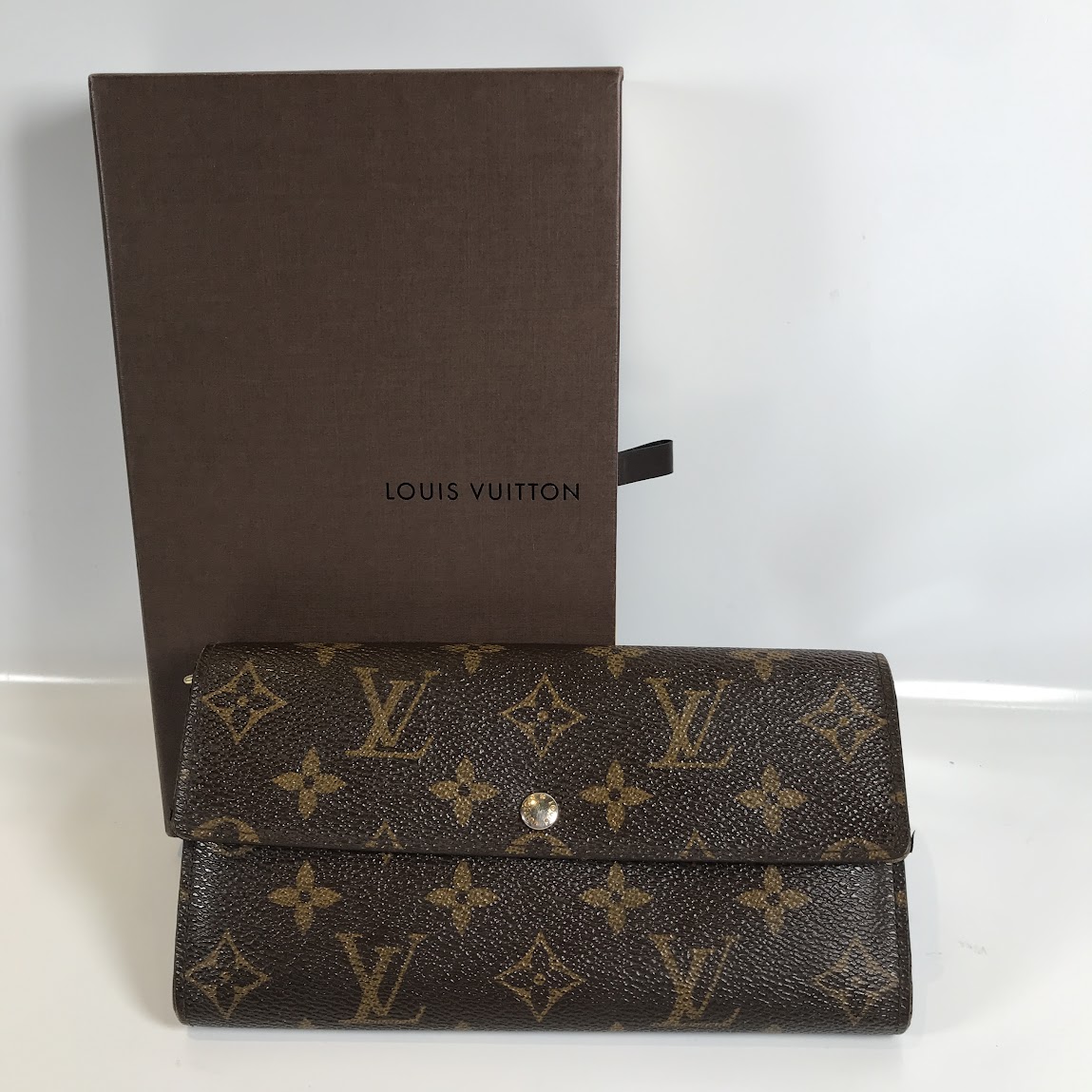 ルイヴィトン モノグラムのお財布