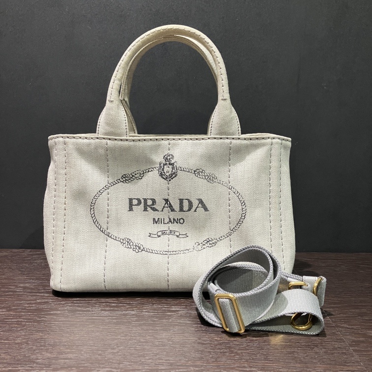 PRADAカナパ2WAY