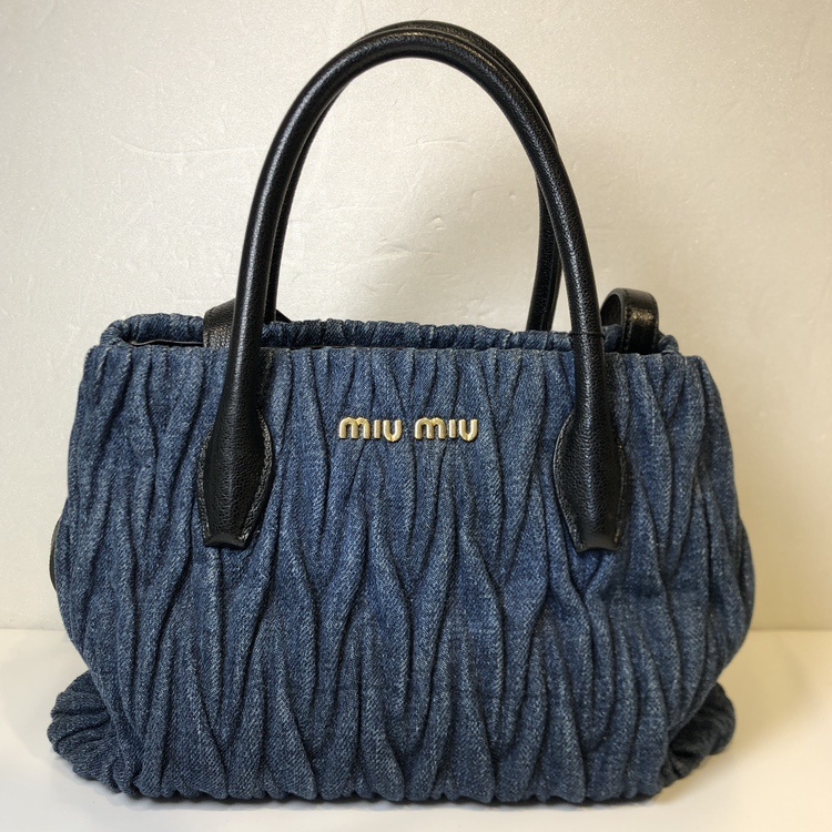 miumiu デニムハンドバック