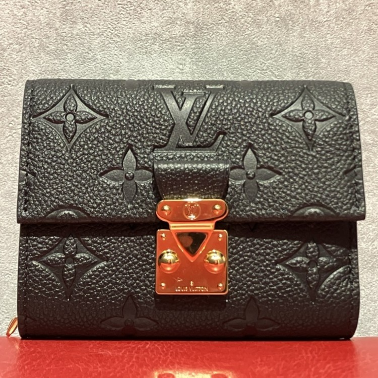 ルイヴィトン ポルトフォイユ・メティス コンパクト 心斎橋本店 買取