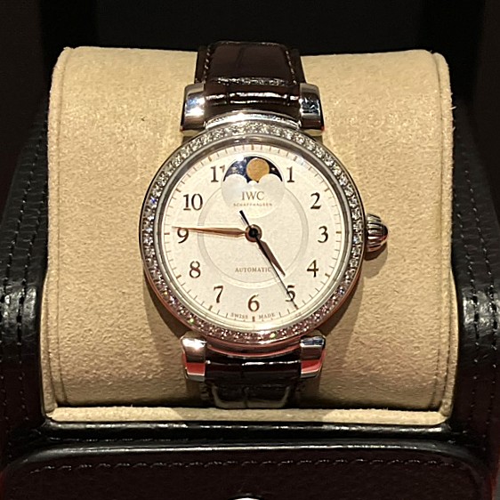 IWC ダ・ヴィンチ・オートマティック・ムーンフェイズ36 心斎橋本店 買取