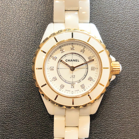 シャネル J12 H2181 ホワイトセラミックウォッチ 心斎橋本店 買取
