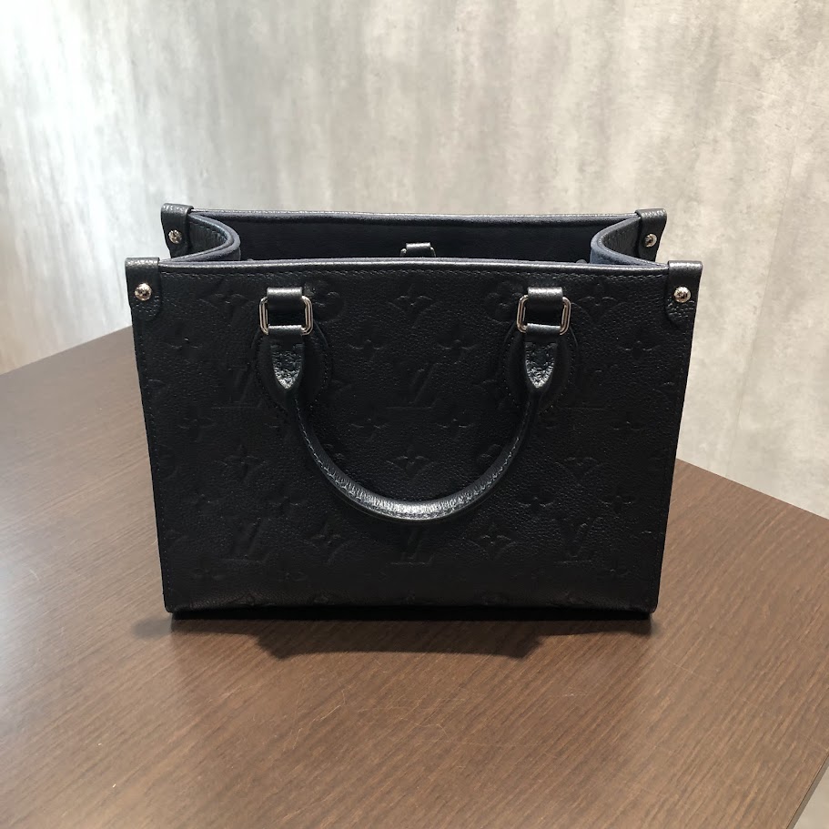 ルイヴィトン オンザゴーPM M27042