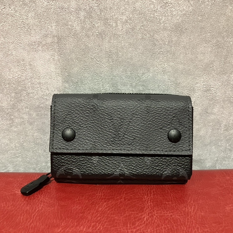 ルイヴィトン 財布コンパクトウォレットジッピー・オーガナイザーモノグラムエクリプスM82771 心斎橋本店 買取