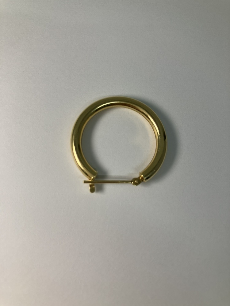 K18ピアス